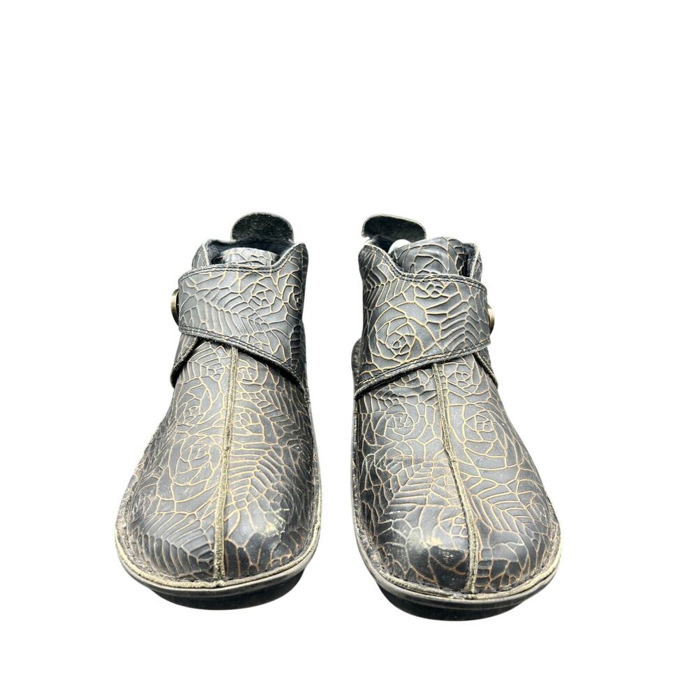 🖤 Alegria US 9.5/10 Womens Gray Floral Leather Ankle Boots Comfort Boho Witchy - Picture 2 of 2